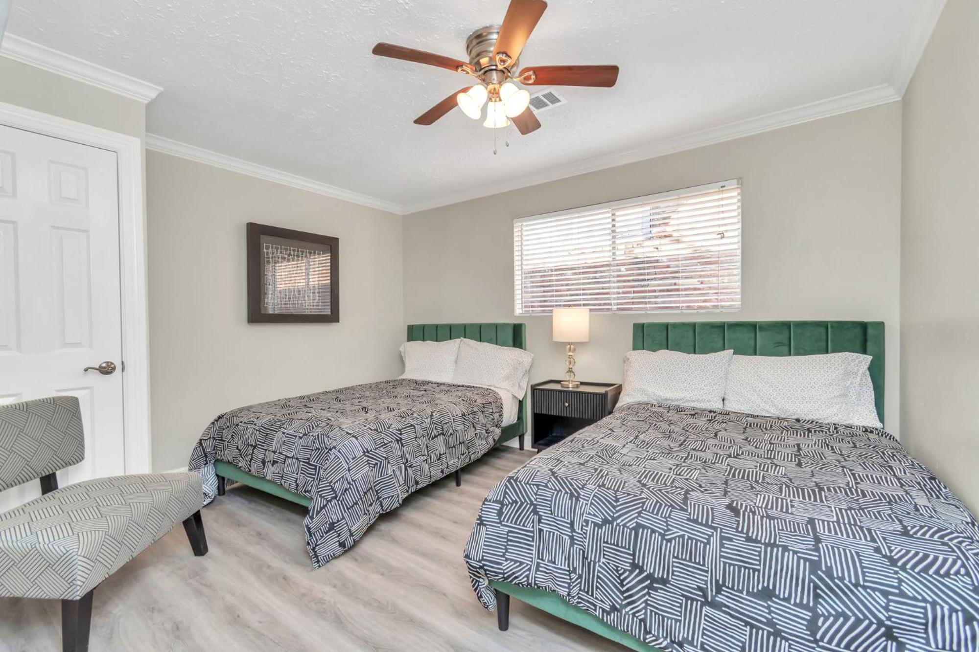 1976 Accessiblegem Jacuzzi Sleep13 Chinatown 20Mins Dt Houston Exterior foto